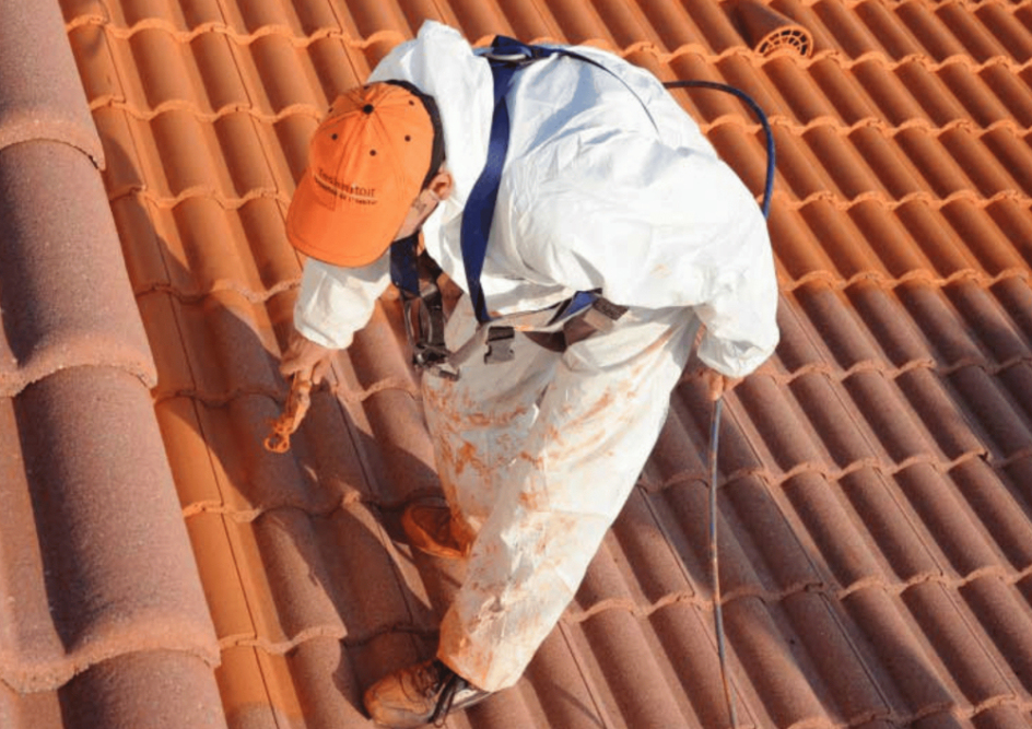 Peinture de toiture à Béziers.